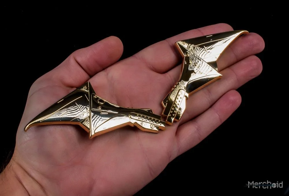 Batman,DC Comics 24K Gold Plated Replica Chest Emblem 7 Batman,DC Comics 24K Gold Plated Replica Chest Emblem - Image 5