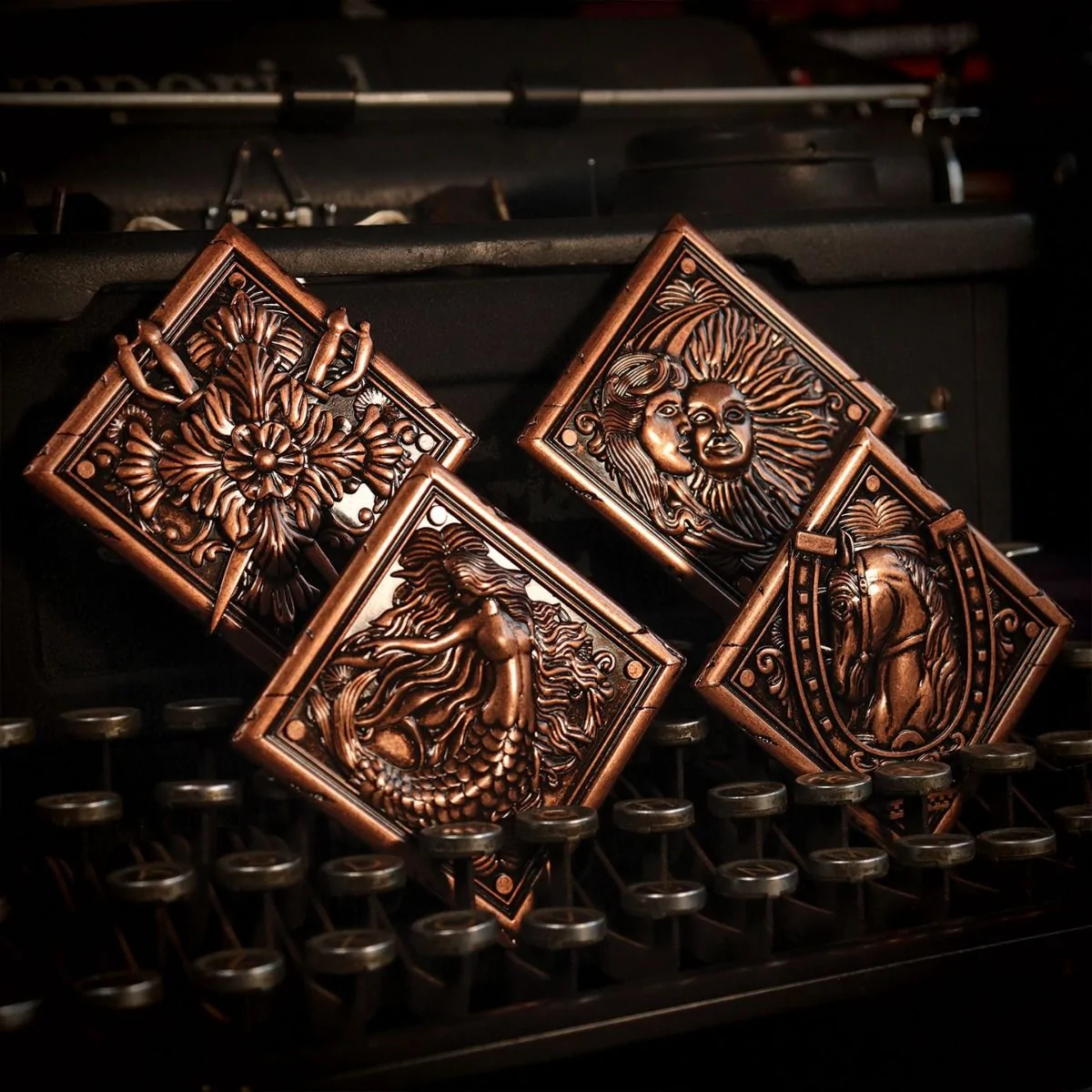 Resident Evil Replica House Crest Set 5 Resident Evil Replica House Crest Set - Image 3