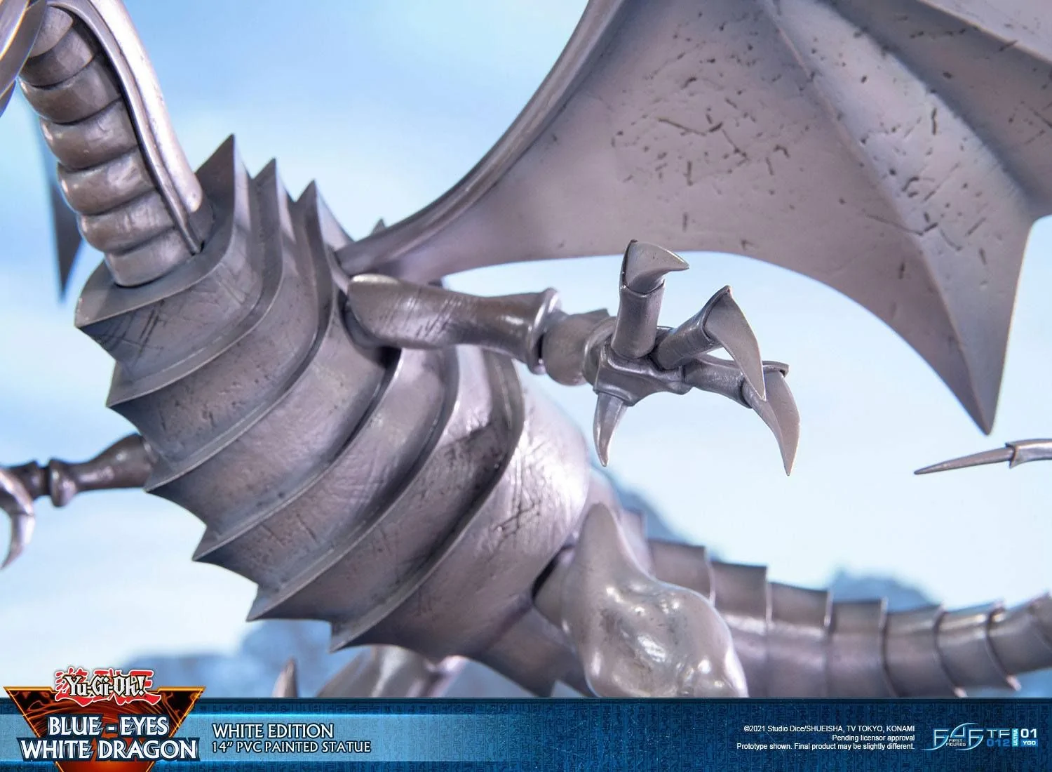 Yu-Gi-Oh Blue Eyes White Dragon White Edition PVC Figure 14 Yu-Gi-Oh Blue Eyes White Dragon White Edition PVC Figure - Image 12