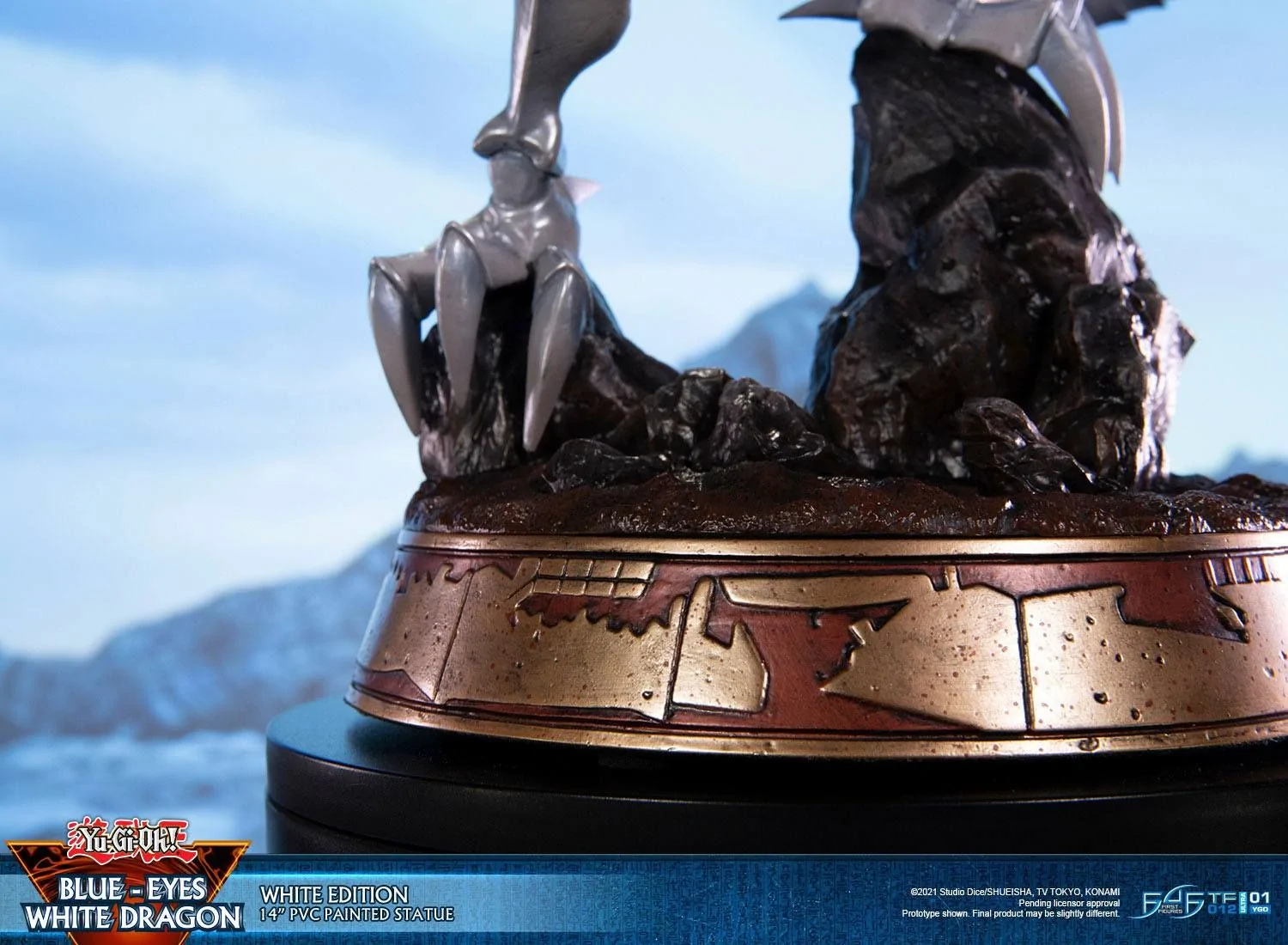 Yu-Gi-Oh Blue Eyes White Dragon White Edition PVC Figure 19 Yu-Gi-Oh Blue Eyes White Dragon White Edition PVC Figure - Image 17