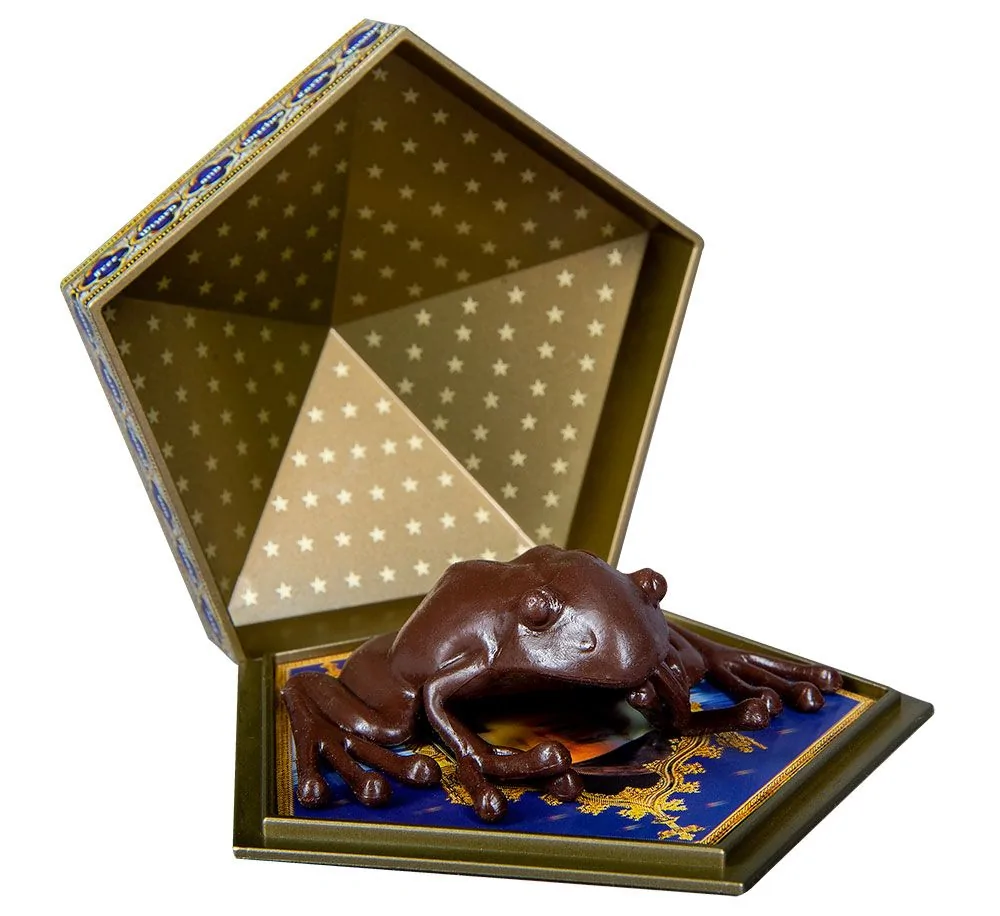 Harry Potter Chocolate Frog Prop Replica 4 Harry Potter Chocolate Frog Prop Replica - Image 2