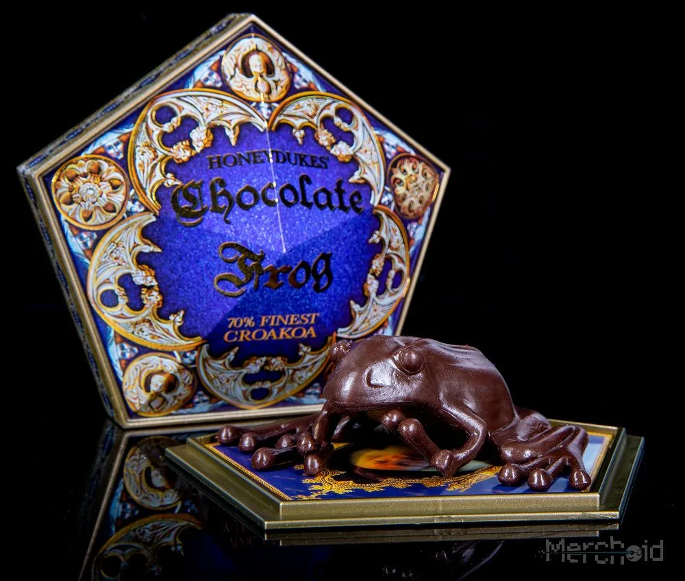 Harry Potter Chocolate Frog Prop Replica 5 Harry Potter Chocolate Frog Prop Replica - Image 3