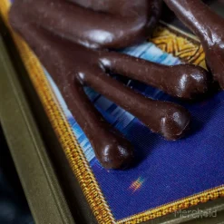 Harry Potter Chocolate Frog Prop Replica 24 Harry Potter Chocolate Frog Prop Replica -Wigs for Fancy Dress Sales Shop harrypotter chocofrog prop 9