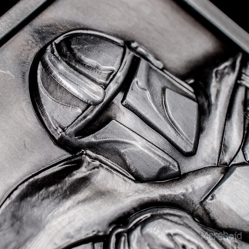 Star Wars: The Mandalorian The Mandalorian Precious Cargo Limited Edition Metal Ingot 6 Star Wars: The Mandalorian The Mandalorian Precious Cargo Limited Edition Metal Ingot - Image 4