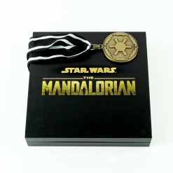 Star Wars: The Mandalorian The Mandalorian Client Cog Medallion Prop Replica 7 Star Wars: The Mandalorian The Mandalorian Client Cog Medallion Prop Replica -Wigs for Fancy Dress Sales Shop swmanispnk01 2
