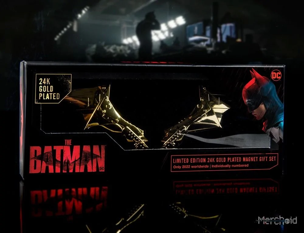 Batman,DC Comics 24K Gold Plated Replica Chest Emblem 5 Batman,DC Comics 24K Gold Plated Replica Chest Emblem - Image 3