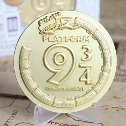 Harry Potter 24K Gold Plated Limited Edition Platform 9 3/4 Medallion -Wigs for Fancy Dress Sales Shop thg hp40 lifestyle01