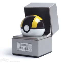 Pokemon,Nintendo Electronic Die-Cast Ultra Ball Replica