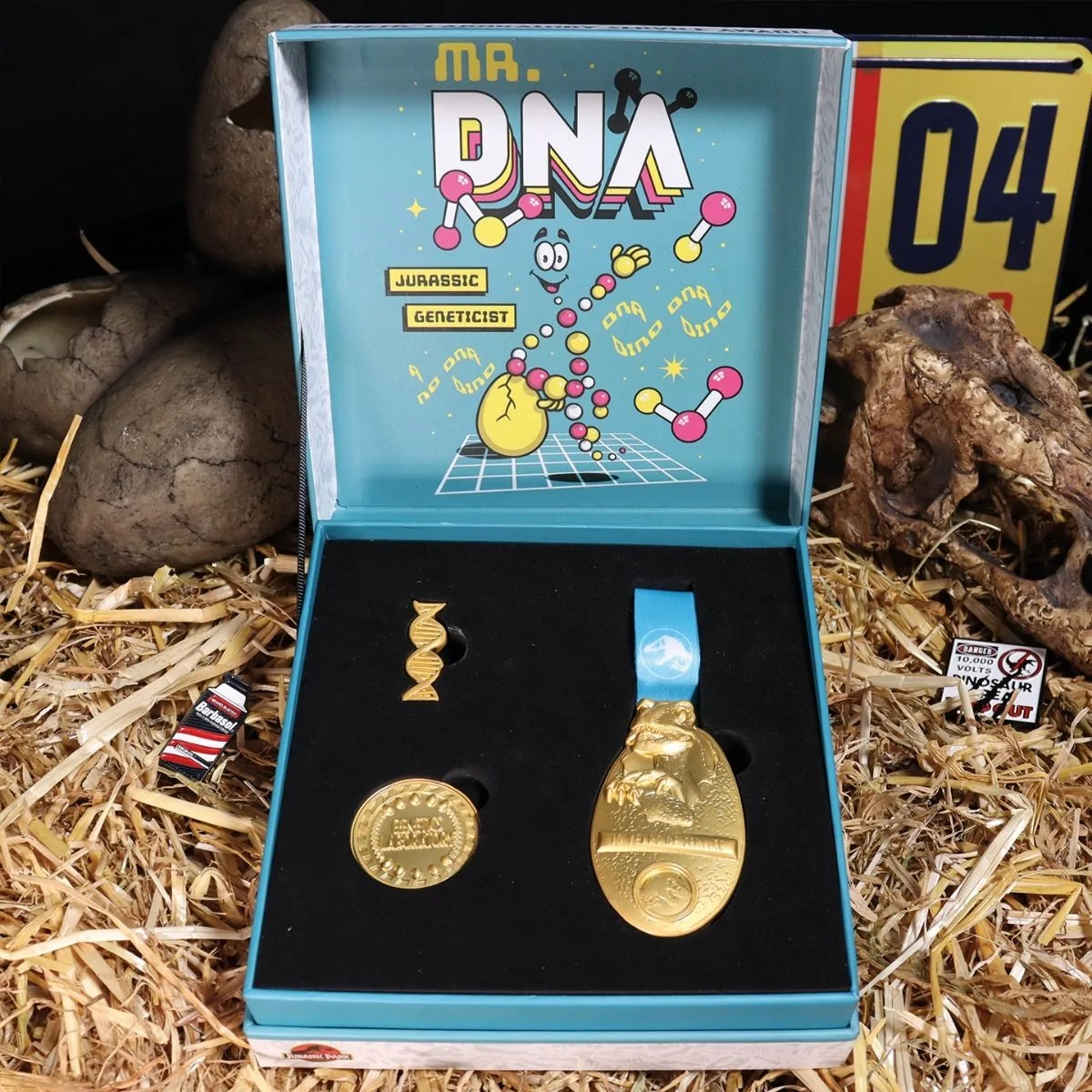 JURASSIC PARK Limited Edition Genetics Division Premium Box 13 JURASSIC PARK Limited Edition Genetics Division Premium Box - Image 11