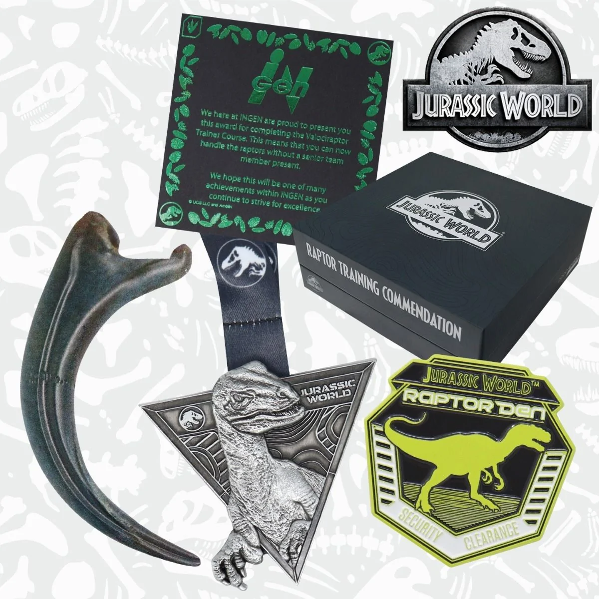 JURASSIC PARK Limited Edition Raptor Training Commendation Set 5 JURASSIC PARK Limited Edition Raptor Training Commendation Set - Image 3