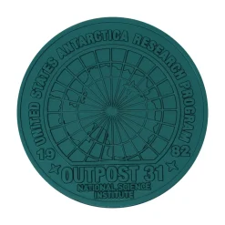 The Thing Limited Edition Anniversary Medallion 8 The Thing Limited Edition Anniversary Medallion -Wigs for Fancy Dress Sales Shop uv th03b medallion front white