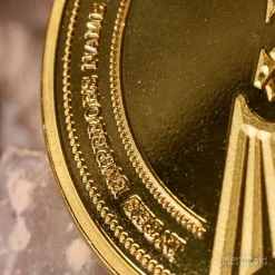 Warhammer 40,000 Imperium Collectible Coin -Wigs for Fancy Dress Sales Shop warhammer imperium goldcoin 18