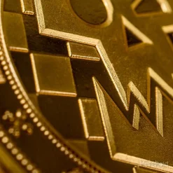 Warhammer 40,000 Ork Collectible Coin -Wigs for Fancy Dress Sales Shop warhammer ork goldcoin 15